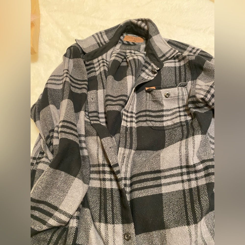 SOLD Orvis men’s shirt